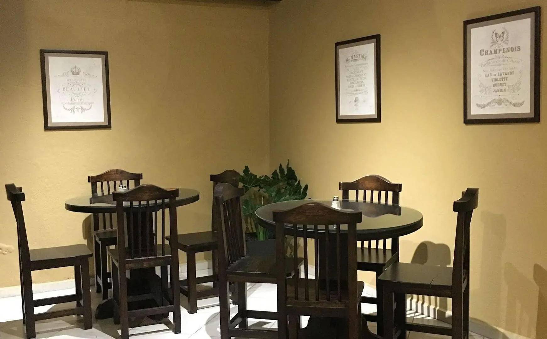 Nass Bed & Breakfast Cuenca Pensionat